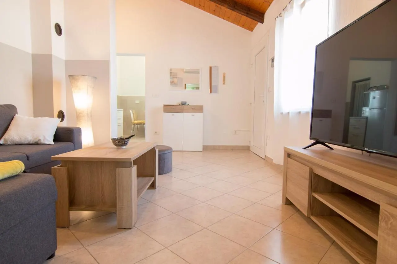 Casa Mia - Loborika Villa